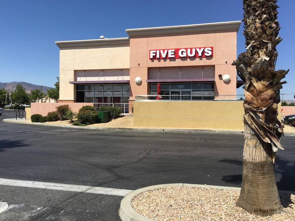 Five Guys | meal takeaway | 39332 10th St W, Palmdale, CA 93551, USA | 6612259880 OR +1 661-225-9880