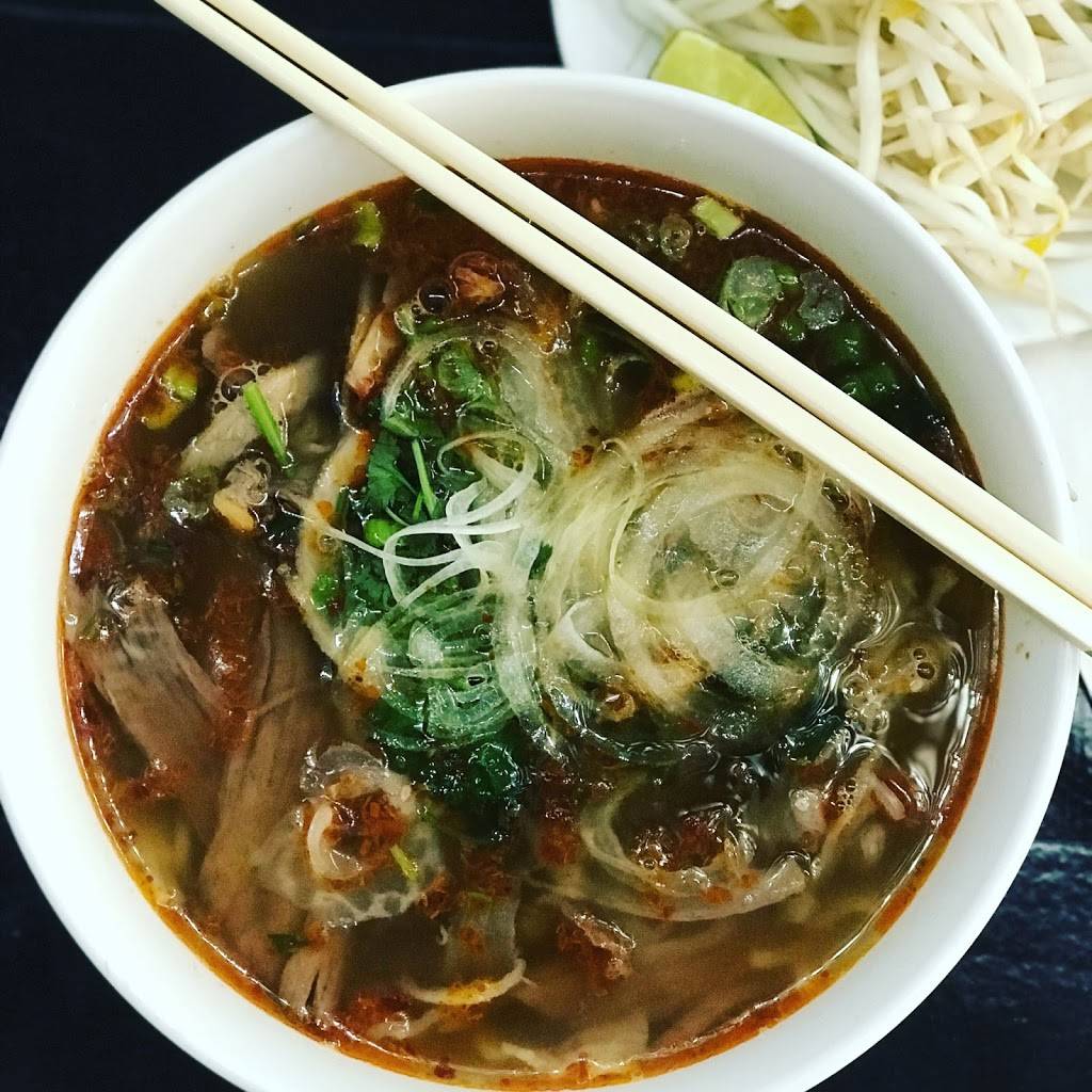 Pho Anh Dao | restaurant | 1915 18th St NW, Washington, DC 20009, USA | 2022321800 OR +1 202-232-1800