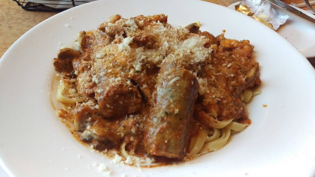 Fiorillos Restaurant and Banquet Facilities | restaurant | 638 El Camino Real, Santa Clara, CA 95050, USA | 4089840414 OR +1 408-984-0414