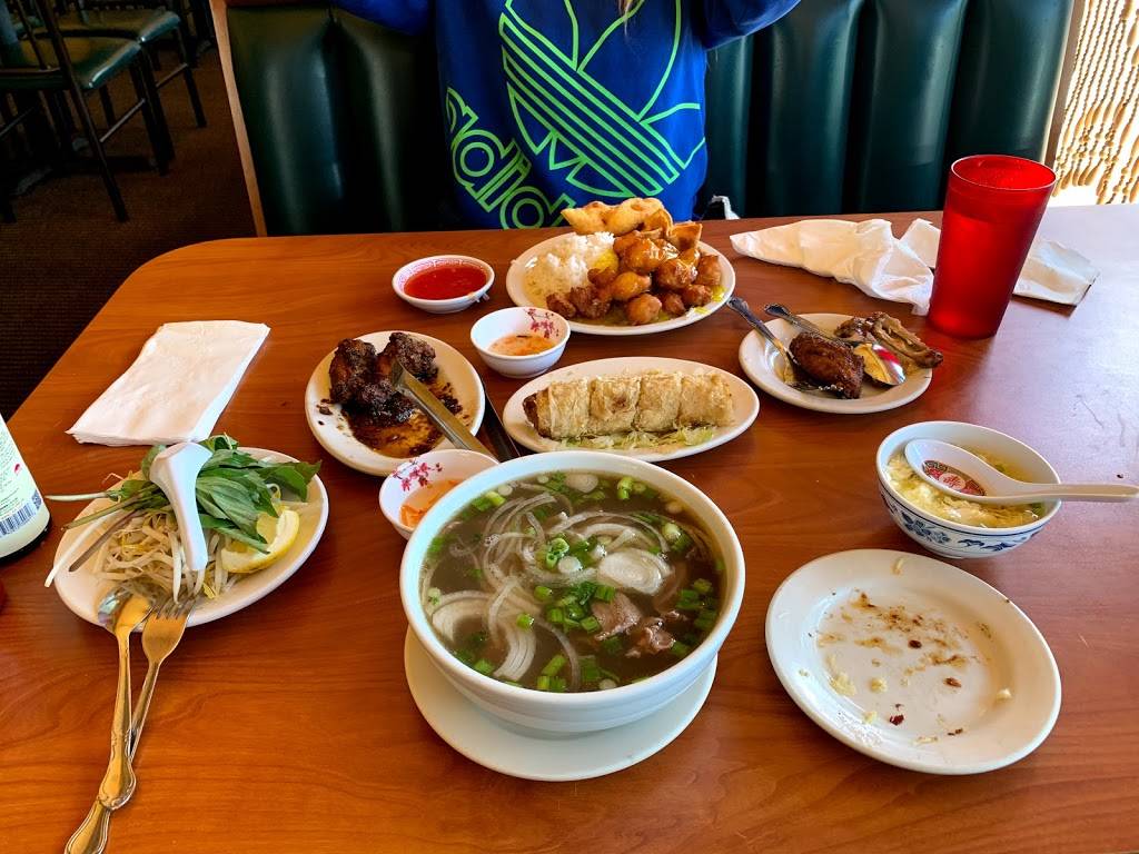 Kinhdo Restaurant | restaurant | 2755 Hennepin Ave, Minneapolis, MN 55408, USA | 6128701295 OR +1 612-870-1295