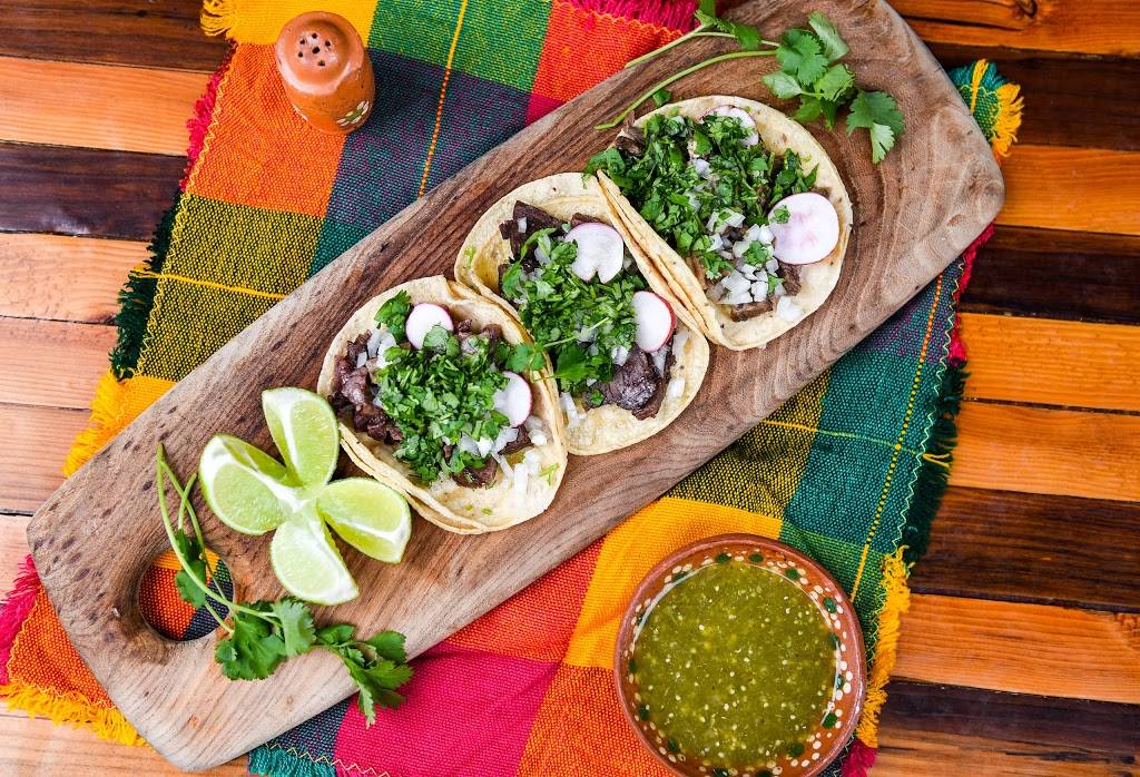 Mi Zacatecas Mexican Food | restaurant | 6633 Bancroft Ave, Oakland, CA 94605, United States | 5108782028 OR +1 510-878-2028