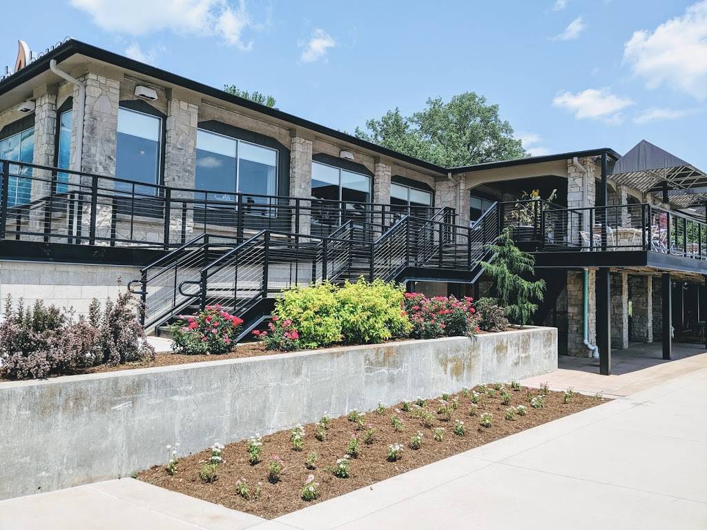 Beach House | restaurant | 2301 S Lake Shore Dr, Decatur, IL 62521, USA | 2174227202 OR +1 217-422-7202