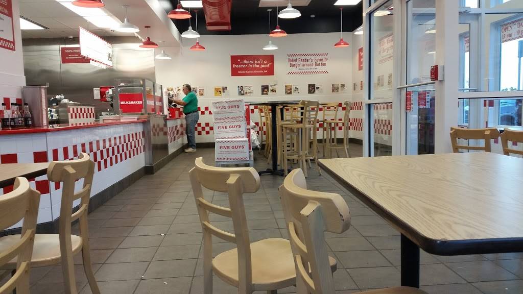 Five Guys | meal takeaway | 20 Rosebrook Pl, Wareham, MA 02571, USA | 5082737156 OR +1 508-273-7156