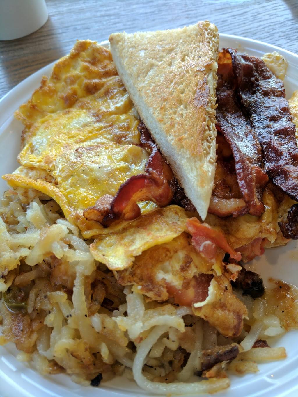 Italian Corner Deli by Massimo | restaurant | 6374 Main St, Trumbull, CT 06611, USA | 2038805890 OR +1 203-880-5890