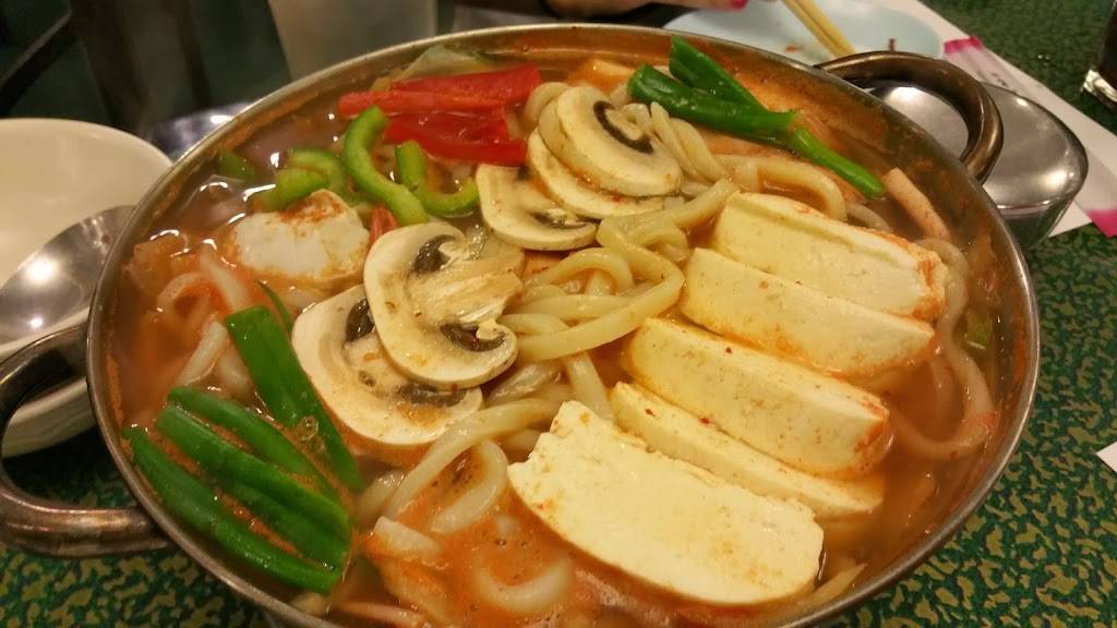 Youngs Korean Restaurant | restaurant | 120 Mushroom Blvd, Rochester, NY 14623, USA | 5854277650 OR +1 585-427-7650