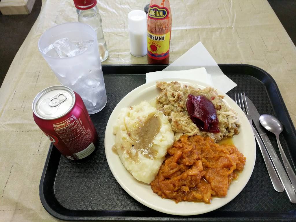 Cals Country Kitchen | restaurant | 222 Woodruff St, Madison, TN 37115, USA | 6158654126 OR +1 615-865-4126