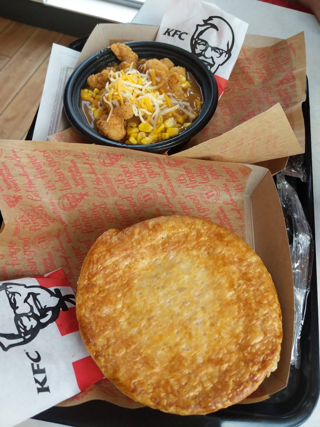 KFC | restaurant | 200 Kaliste Saloom Rd, Lafayette, LA 70508, USA | 3374434272 OR +1 337-443-4272