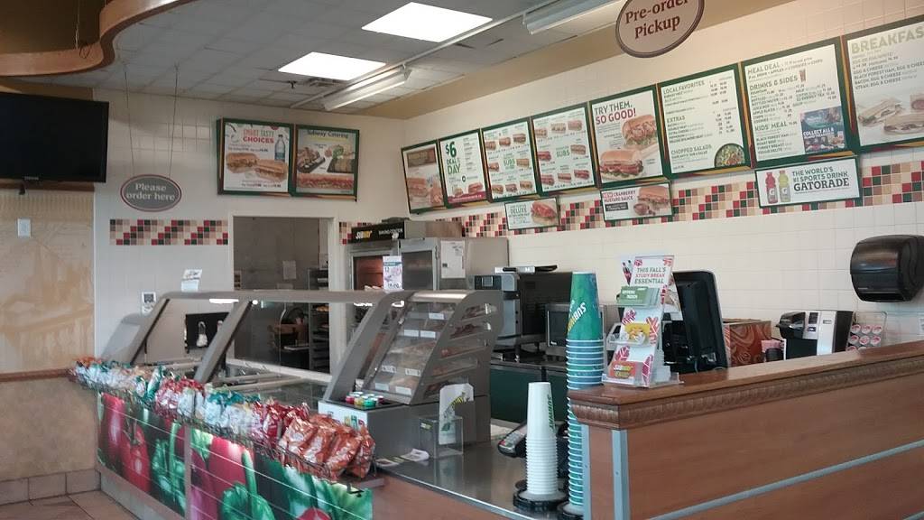 Subway Restaurants | restaurant | 1224 North, US-377 Suite 201, Roanoke, TX 76262, USA | 8178379996 OR +1 817-837-9996