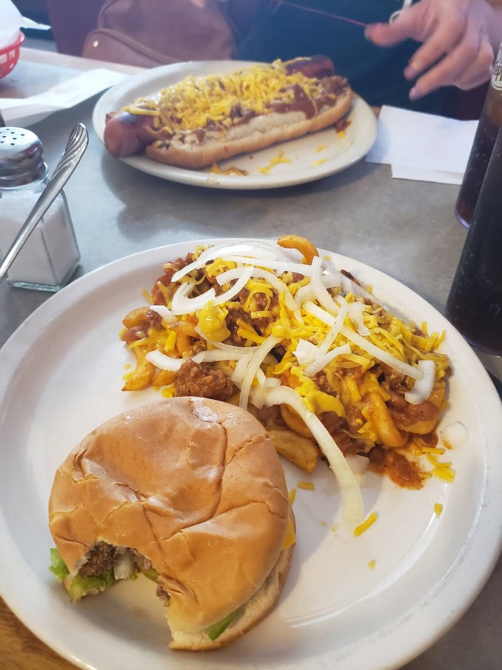 Top Rock Diner | restaurant | 314 US-62, Alpena, AR 72611, USA | 8704375238 OR +1 870-437-5238