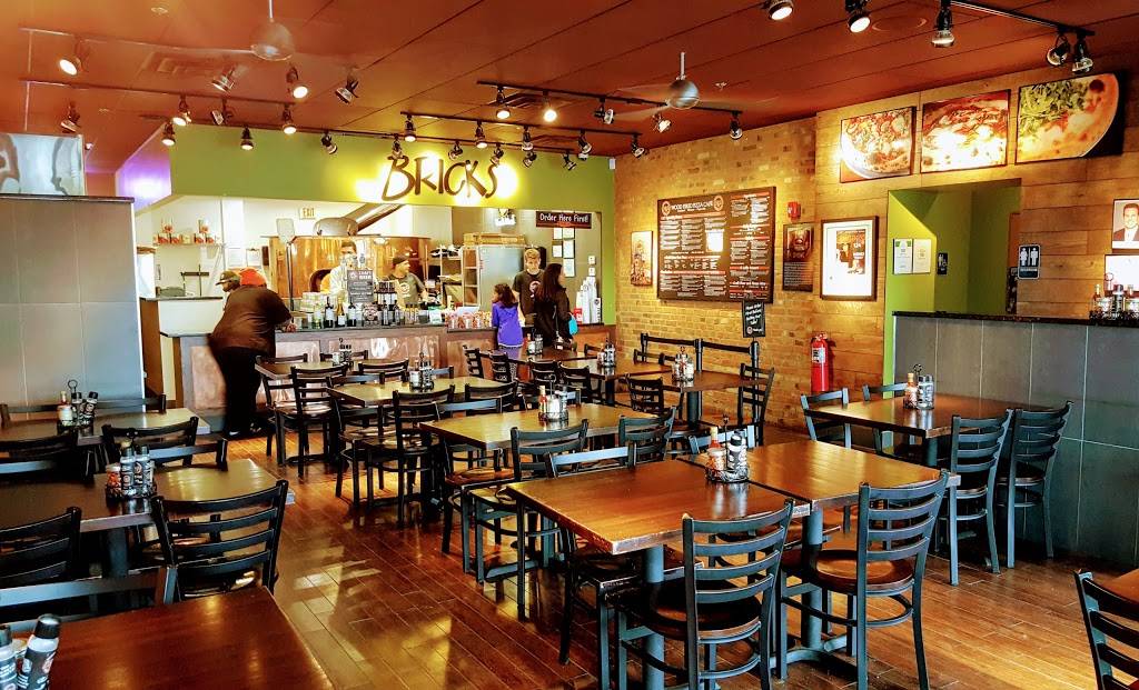 Bricks Wood Fired Pizza | restaurant | 103 E Front St, Wheaton, IL 60187, USA | 6307844620 OR +1 630-784-4620