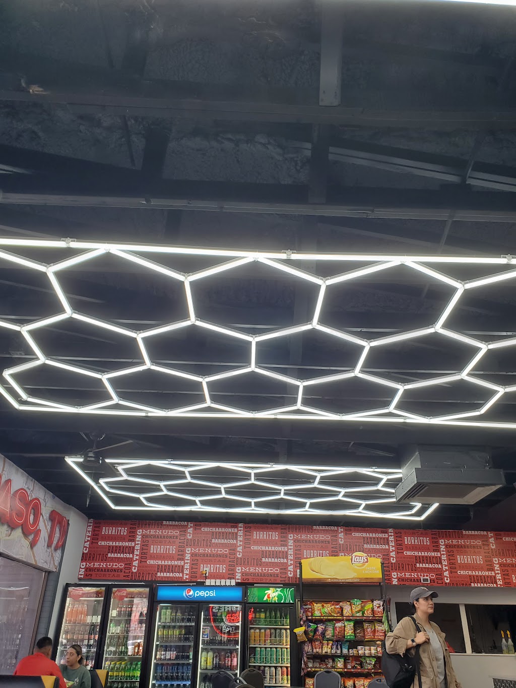 Cazares Burritos | restaurant | 2112 N Mesa St, El Paso, TX 79902, USA | 9153043143 OR +1 915-304-3143