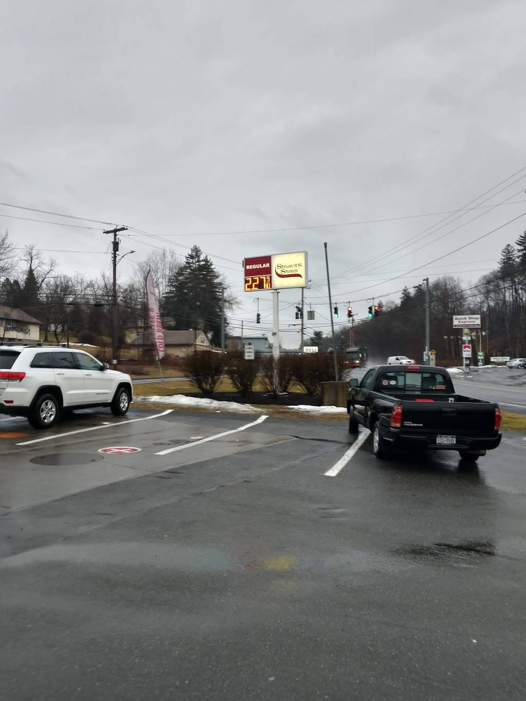 Stewarts Shops | cafe | 5223 W Route 9, Newburgh, NY 12550, USA | 8455629892 OR +1 845-562-9892