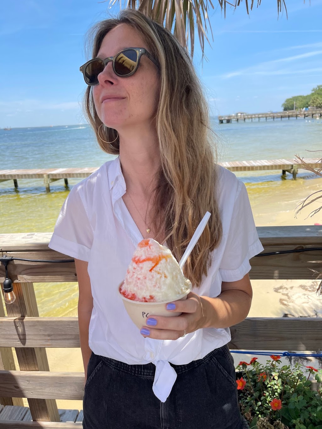 Dewey Destins Snoballs | restaurant | 9 Calhoun Ave, Destin, FL 32541, USA | 8508377575 OR +1 850-837-7575