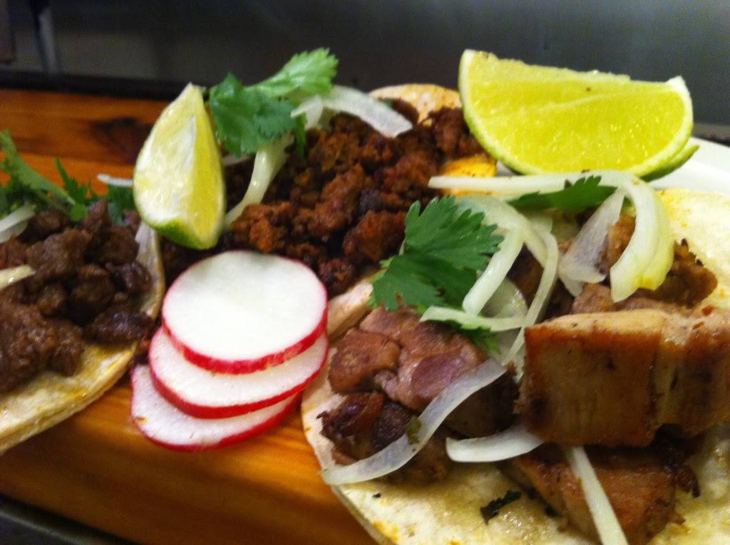 Fuente De Sodas Jarro Cafe | restaurant | 14520 Memorial Dr, Houston, TX 77079, USA | 8322052822 OR +1 832-205-2822