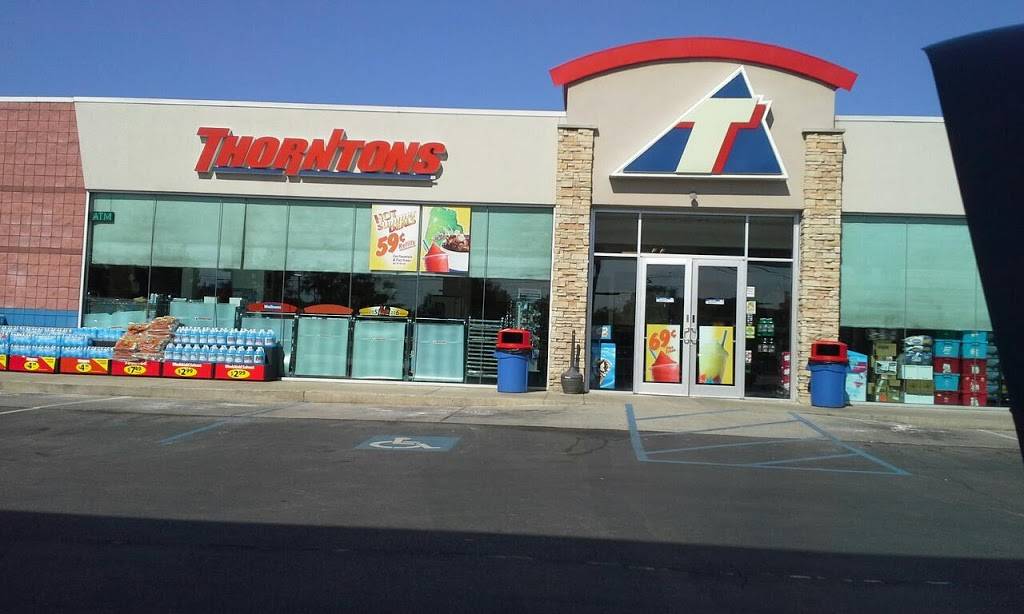 Thorntons | bakery | 3909 US-31E, Clarksville, IN 47130, USA | 8122837881 OR +1 812-283-7881