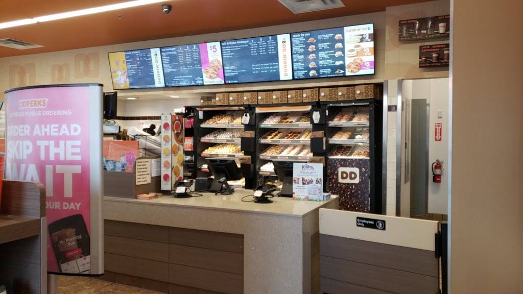 Dunkin | bakery | 36270 Hidden Springs Rd Unit A, Wildomar, CA 92595, USA | 9516780669 OR +1 951-678-0669