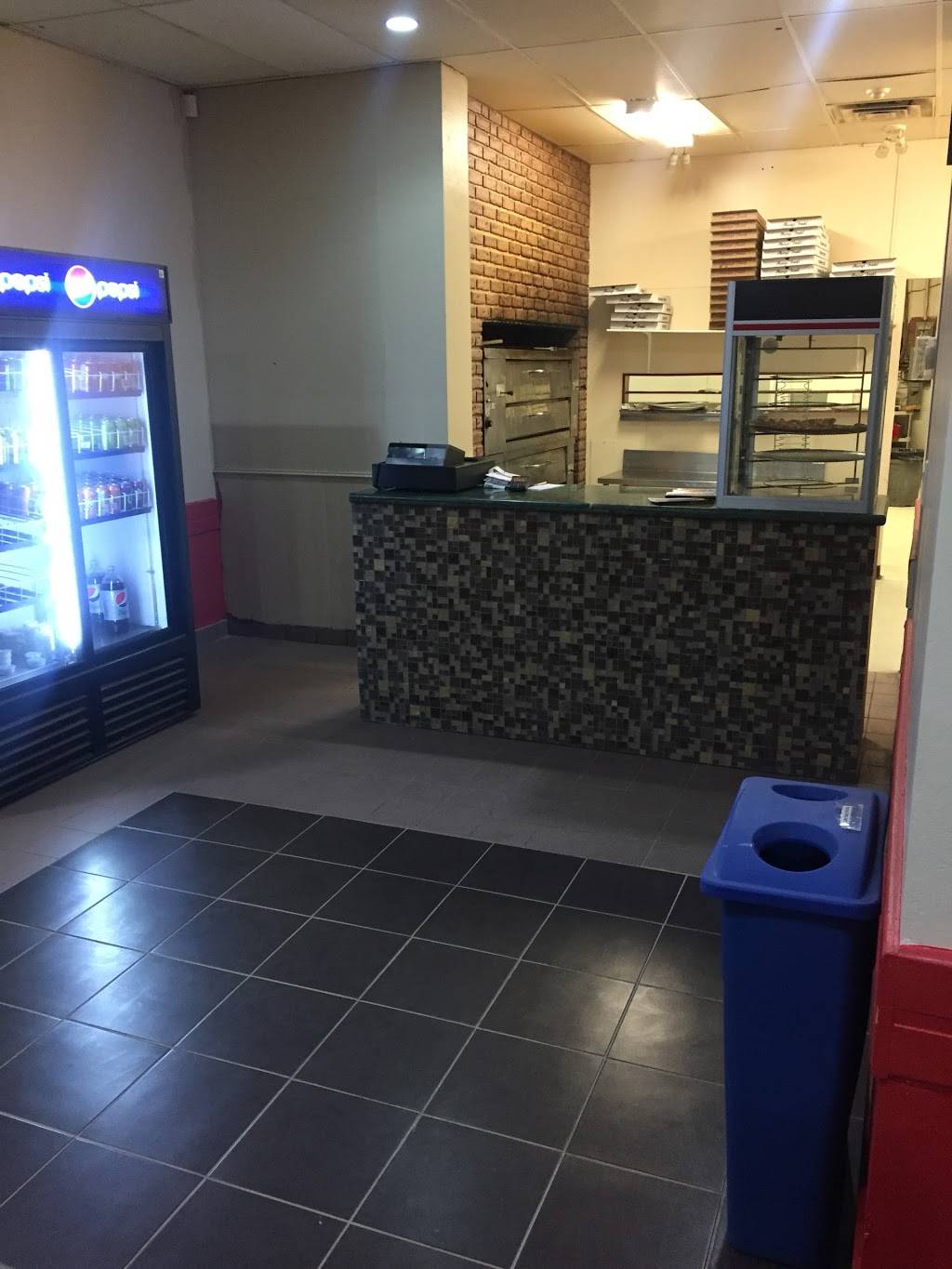 Southwood Pizzeria | restaurant | 304 St Andrews St #5, Cambridge, ON N1S 1P3, Canada | 5192676066 OR +1 519-267-6066