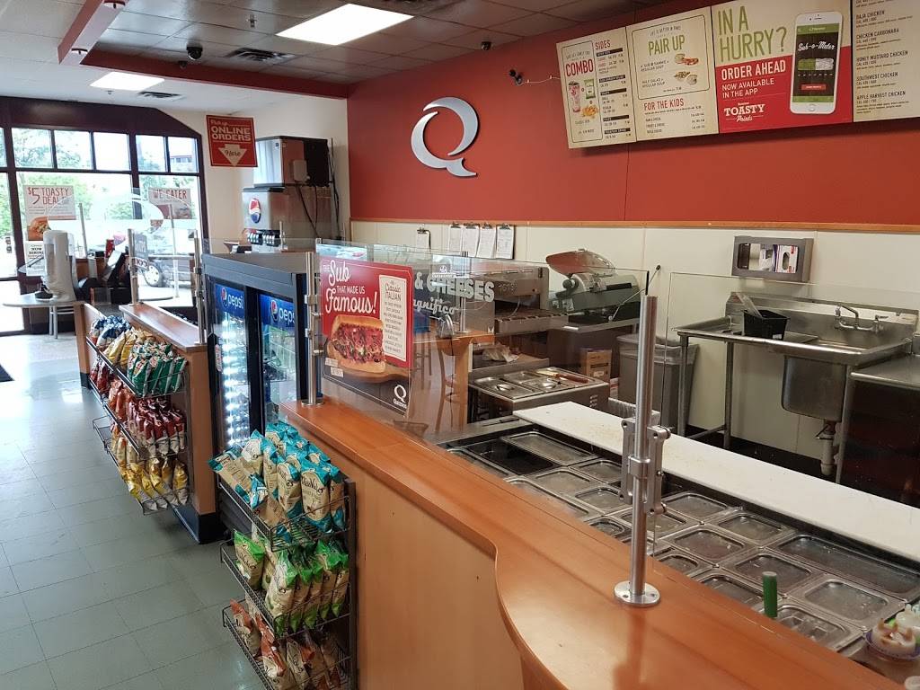 Quiznos | restaurant | 18440 Kenrick Ave, Lakeville, MN 55044, USA | 9524355900 OR +1 952-435-5900
