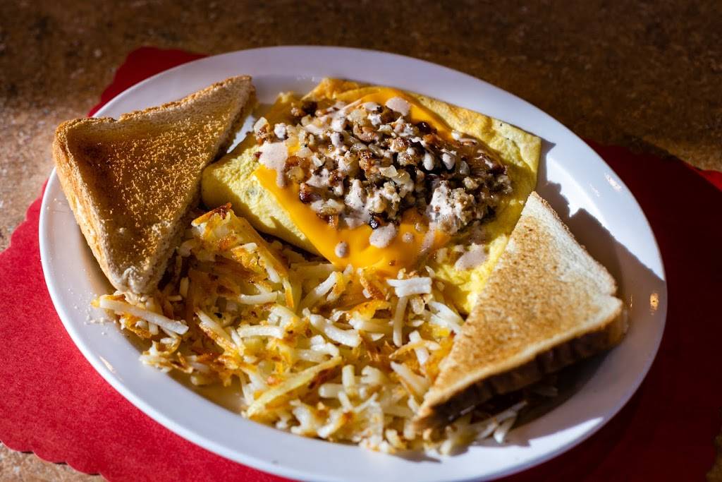 Wanda Jeans Family Restaurant | restaurant | 846 Egg Harbor Rd, Sturgeon Bay, WI 54235, USA | 9207430105 OR +1 920-743-0105