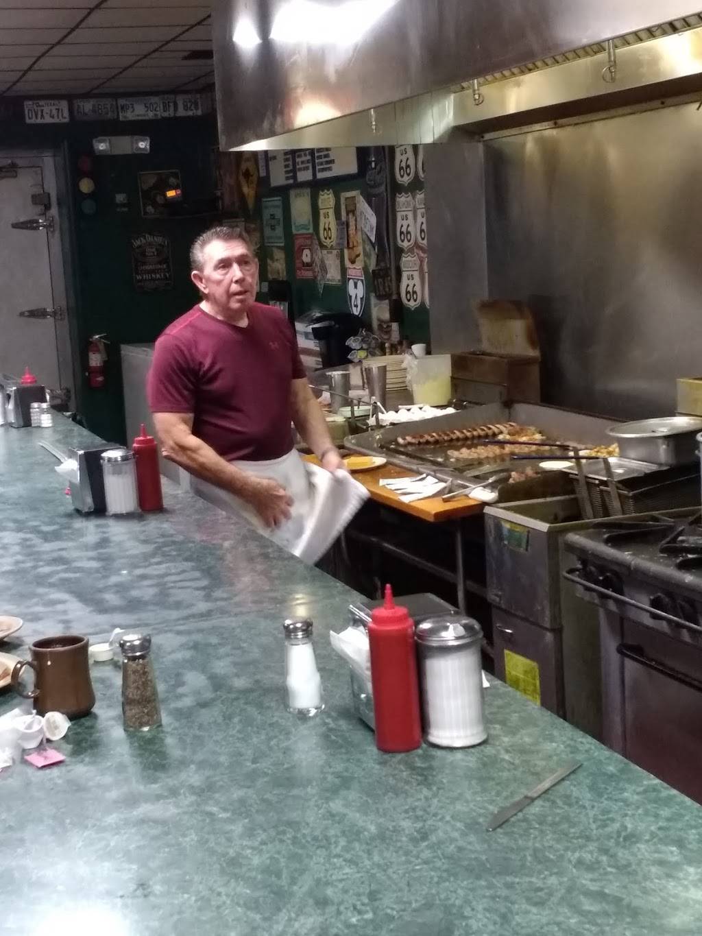 Richards Restaurant | restaurant | 501 N Main St, Marion, SC 29571, USA | 8434235561 OR +1 843-423-5561