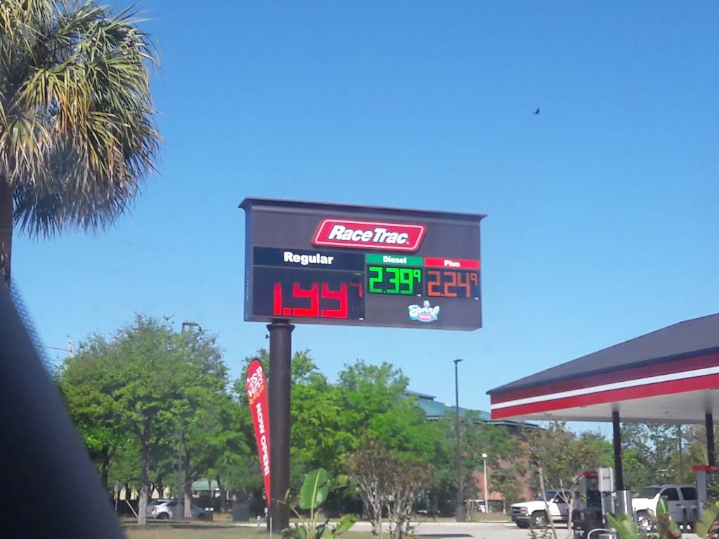 RaceTrac | bakery | 7235 University Blvd, Winter Park, FL 32792, USA | 4076733109 OR +1 407-673-3109