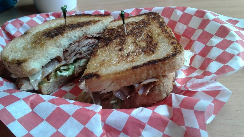 Pecan Street Station | restaurant | 1005 W Pecan St, Pflugerville, TX 78660, USA | 5122510296 OR +1 512-251-0296