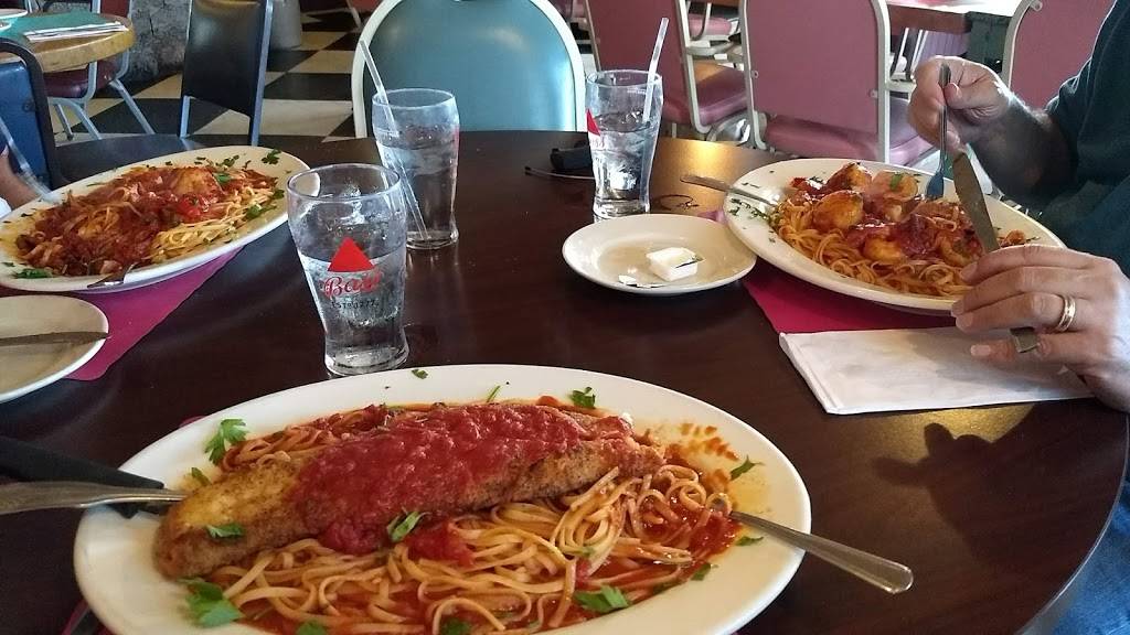 Mezzo Mare | restaurant | 245 Nantasket Ave, Hull, MA 02045, USA | 7819250584 OR +1 781-925-0584