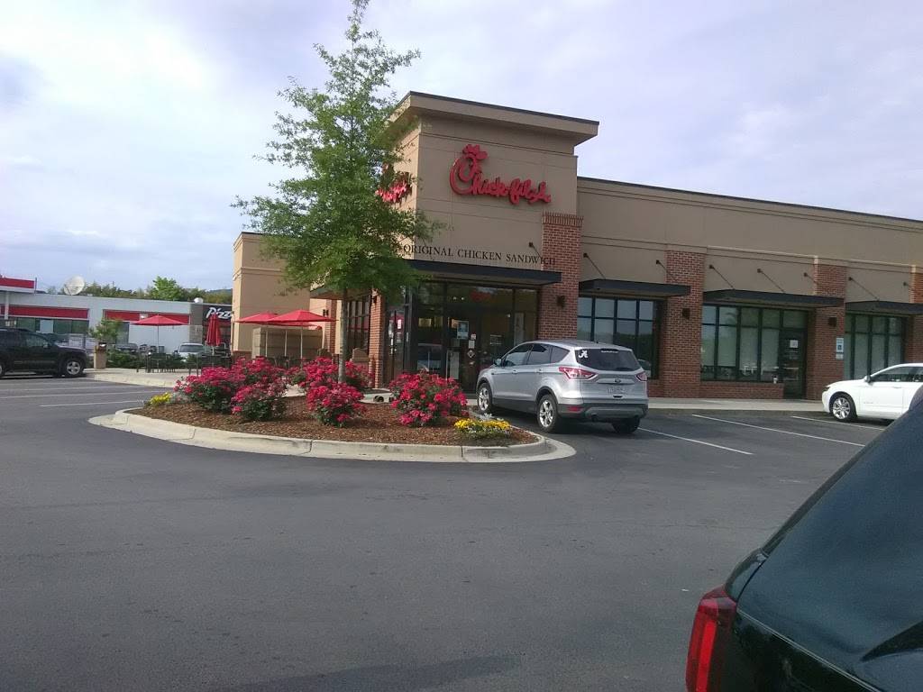 Chick-fil-A | restaurant | 6599 Highway 431 S, Owens Cross Roads, AL 35763, USA | 2562880007 OR +1 256-288-0007