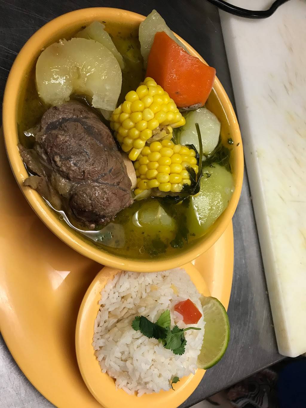 Victoria Restaurant Investment | restaurant | 8505 Airline Dr # 8, Houston, TX 77037, USA | 2818208015 OR +1 281-820-8015