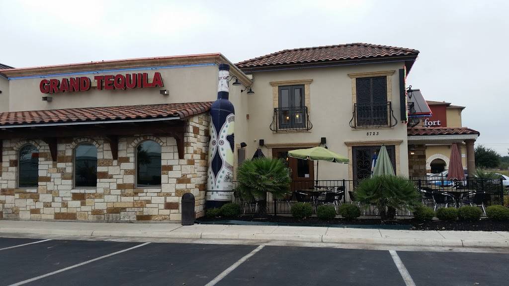 Grand Tequila | restaurant | 8723 TX-151, San Antonio, TX 78245, USA | 2108994887 OR +1 210-899-4887