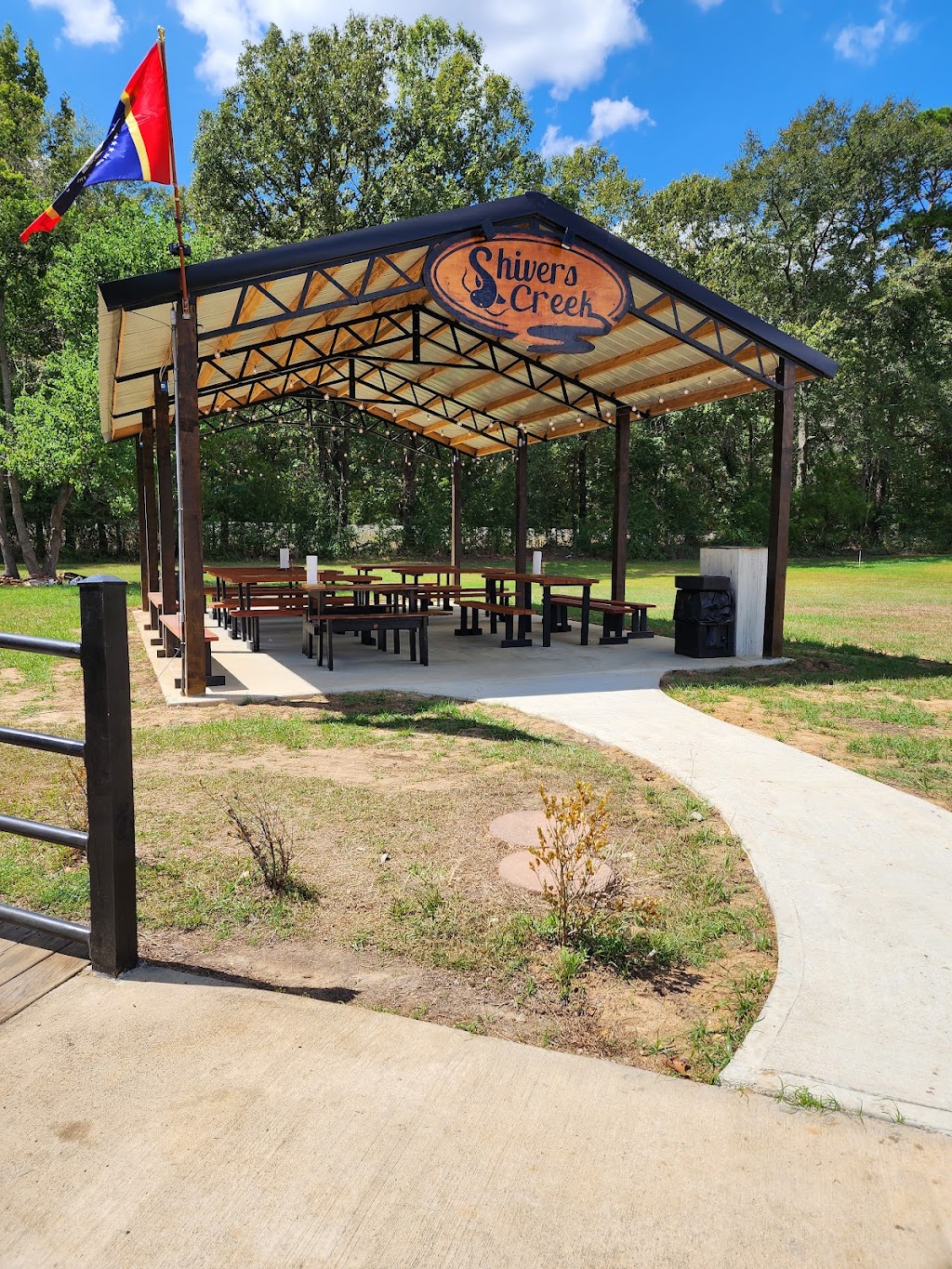 Shivers Creek Fish House Express of Star | restaurant | 343 Dixie Rd, Florence, MS 39073, USA | 6018910210 OR +1 601-891-0210