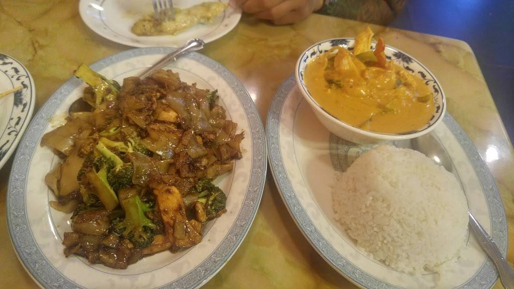 Cherry Street Thai | meal takeaway | 2724 E Cherry St, Seattle, WA 98122, USA | 2063256660 OR +1 206-325-6660