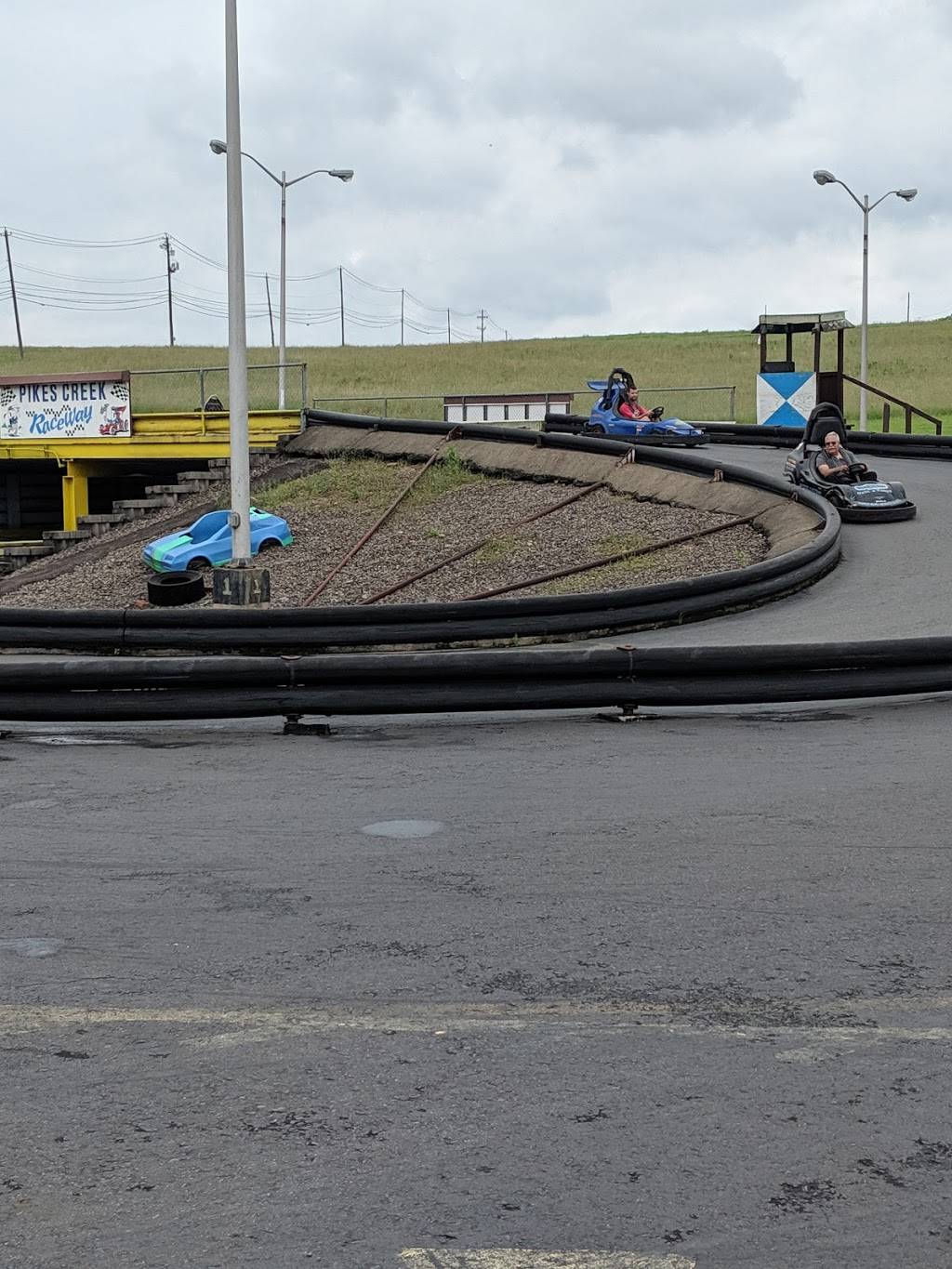 Pikes Creek Raceway Park & Family Restaurant | restaurant | 2542 PA-118, Hunlock Creek, PA 18621, USA | 5704773188 OR +1 570-477-3188