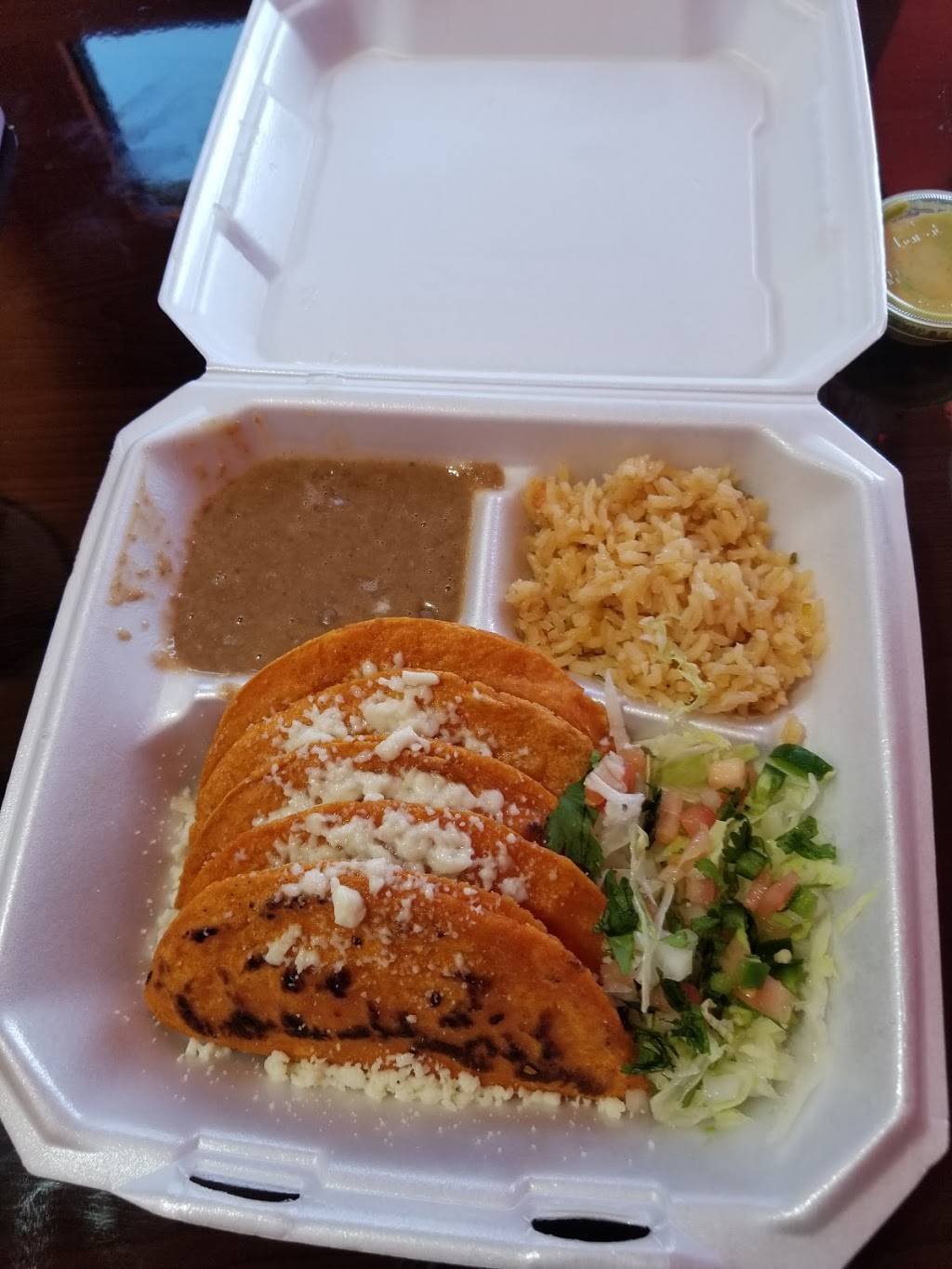 Juanys Kocina | restaurant | 6343 Lake June Rd SUITE 100, Dallas, TX 75217, USA | 2144971965 OR +1 214-497-1965