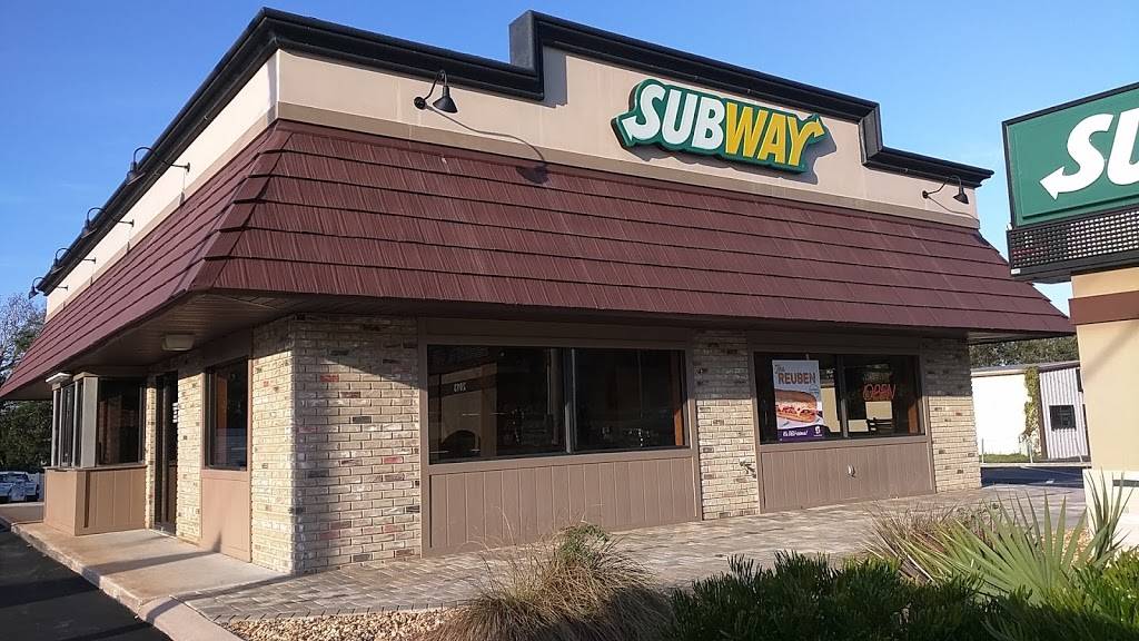 Subway | restaurant | 2013 Citrus Blvd, Leesburg, FL 34748, USA | 3527876442 OR +1 352-787-6442