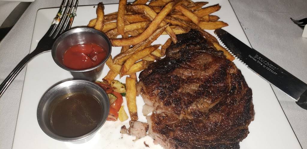 Black Creek Bistro | restaurant | 110 W Pinewood Ave, Hartsville, SC 29550, USA | 8433323898 OR +1 843-332-3898