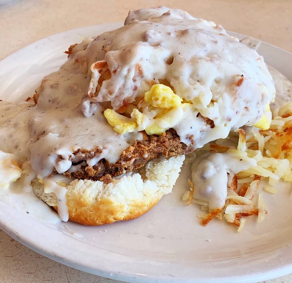 The Big Biscuit | restaurant | 6332 NW Barry Rd, Kansas City, MO 64154, USA | 8163268838 OR +1 816-326-8838
