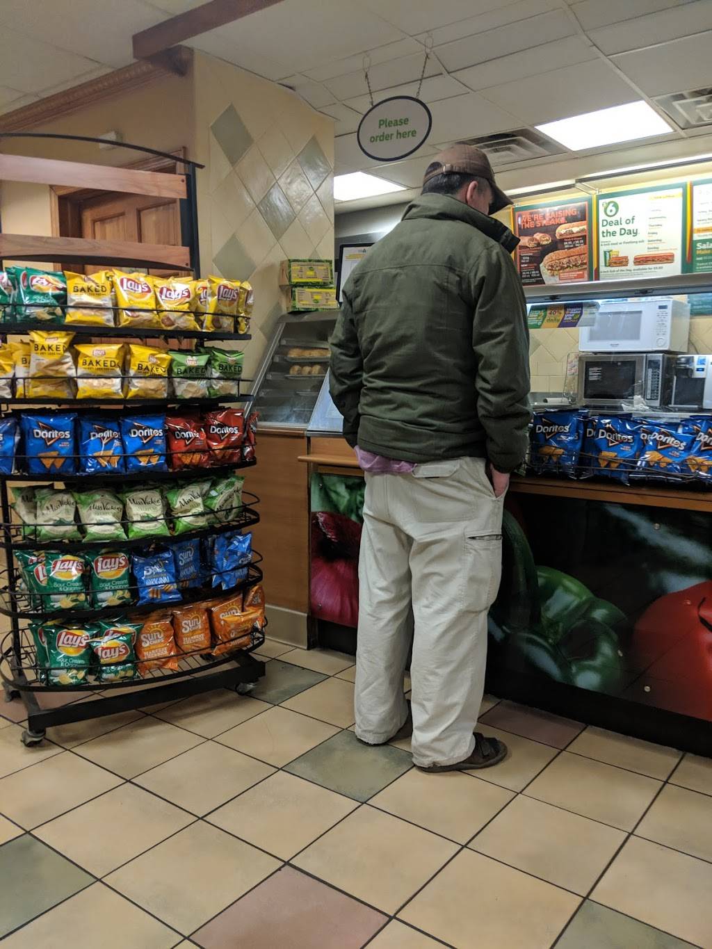 Subway Restaurants | restaurant | 159-49 Cross Bay Blvd, Howard Beach, NY 11414, USA | 3472334391 OR +1 347-233-4391