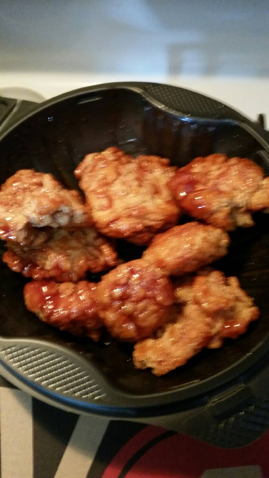 Pizza Hut | meal takeaway | 10171-B W Bowles Ave, Littleton, CO 80127, USA | 3039731651 OR +1 303-973-1651