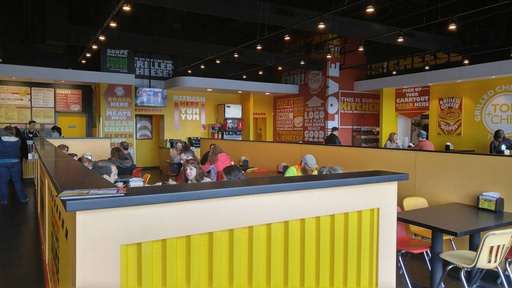 Tom & Chee | restaurant | 9328 Union Centre Blvd, West Chester Township, OH 45069, USA | 5138600638 OR +1 513-860-0638