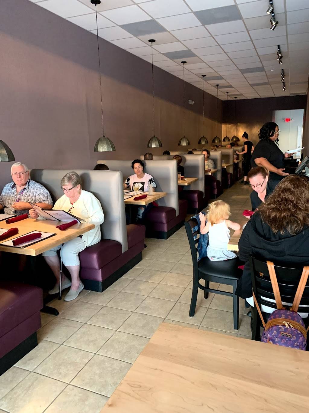 Chop Block Grill | restaurant | 691 S Broad St, Brooksville, FL 34601, USA | 3526786767 OR +1 352-678-6767