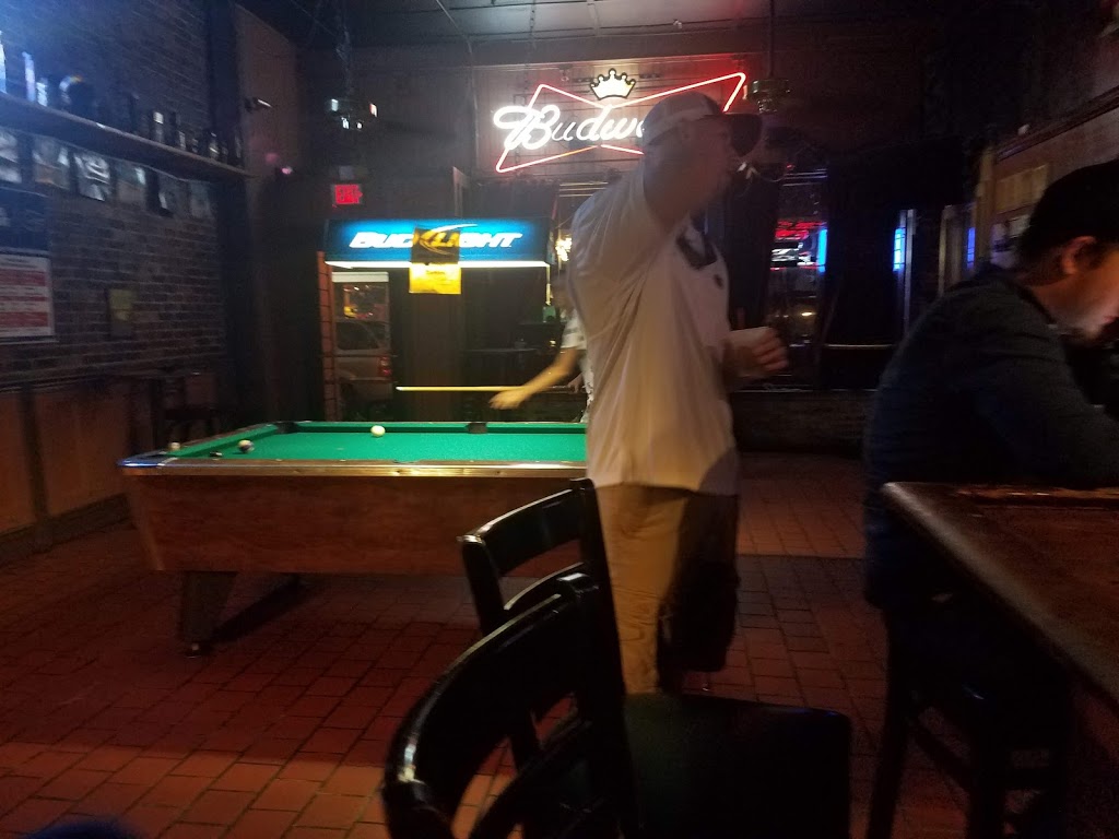 Steamboat Willies | restaurant | 309 St Johns Ave, Palatka, FL 32177, USA | 3863250419 OR +1 386-325-0419