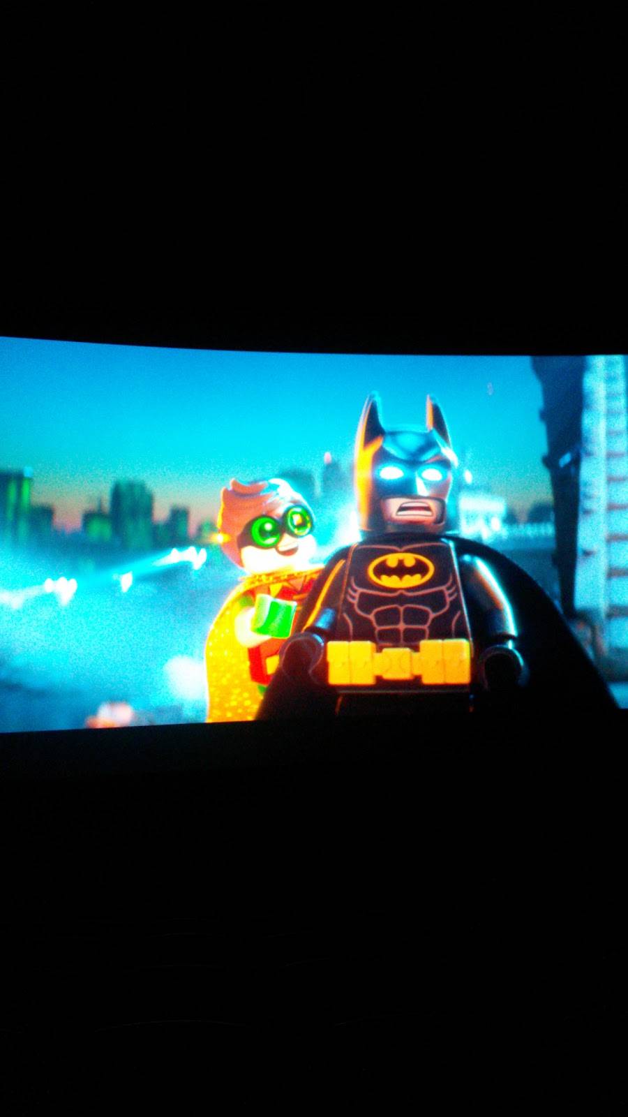 Century 16 Greenback Lane and XD | meal takeaway | 6233 Garfield Ave, Sacramento, CA 95841, USA | 9163322622 OR +1 916-332-2622