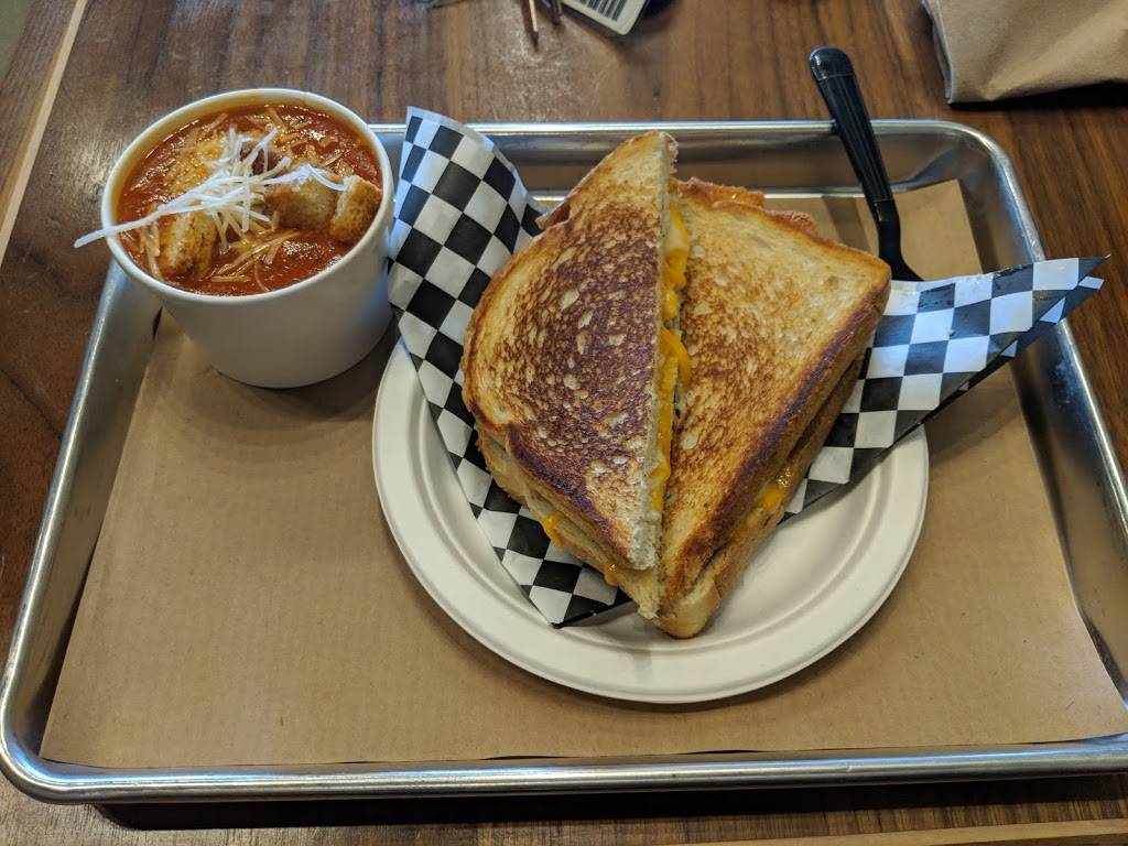 Sweet Lorraines Fabulous Mac n Cheez! Vernon Hills | restaurant | 375 N Milwaukee Ave #200, Vernon Hills, IL 60061, USA | 8472614143 OR +1 847-261-4143