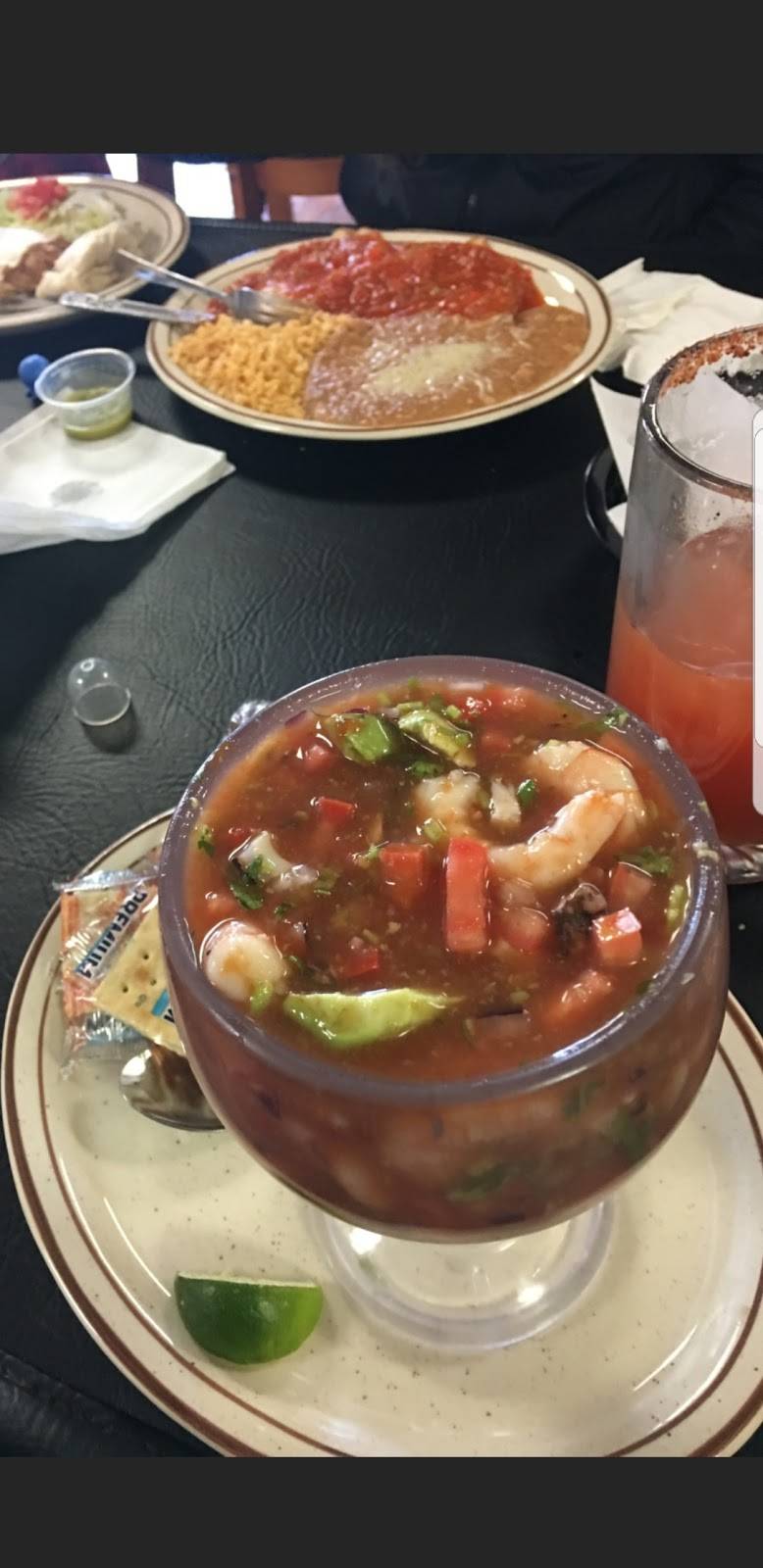 Chuys Taqueria | restaurant | 1260 Lake Blvd #103, Davis, CA 95616, USA | 5307564183 OR +1 530-756-4183