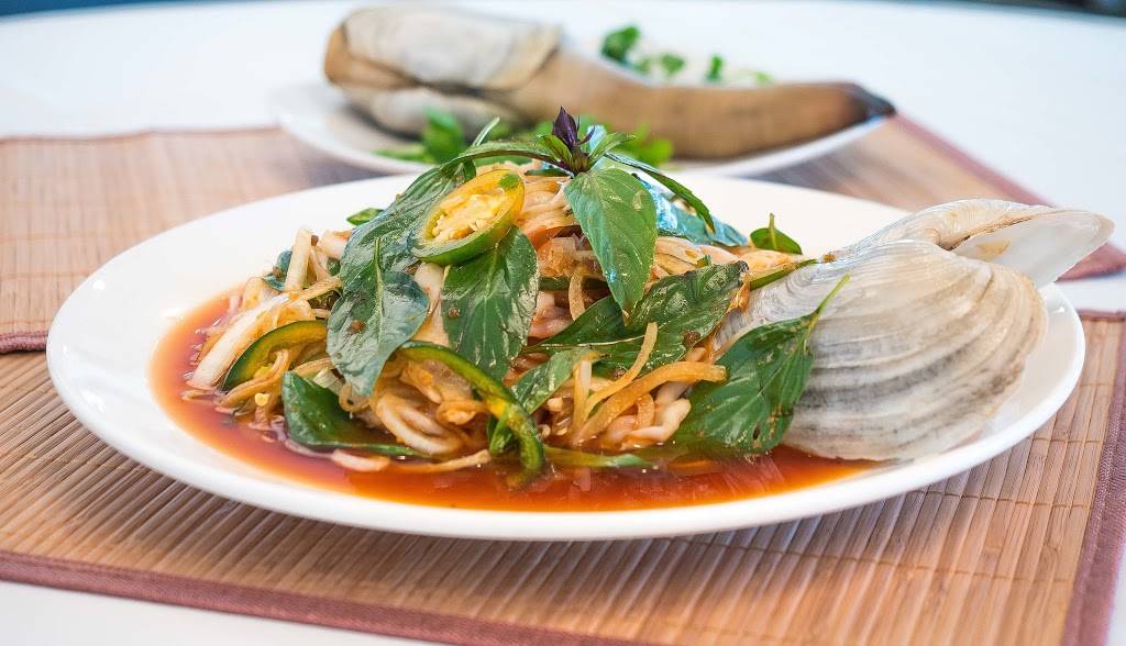 Tan Cang Newport Seafood | restaurant | 4411 W 1st St, Santa Ana, CA 92703, USA | 7145315146 OR +1 714-531-5146