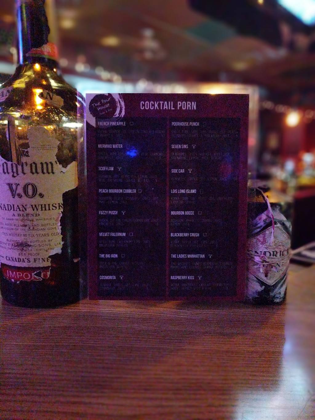 Pour House Pub & Grub | restaurant | 178 Main St, West Orange, NJ 07052, USA | 9737360100 OR +1 973-736-0100