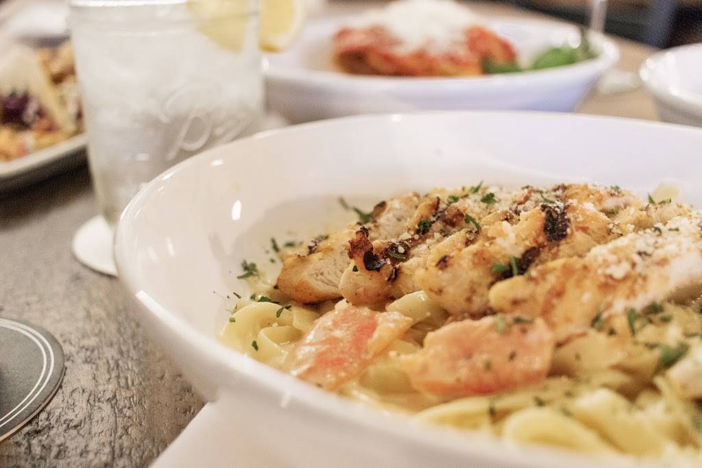 Lone Star Southern Grill | restaurant | 2120 US-290, Brenham, TX 77833, USA | 9798367990 OR +1 979-836-7990