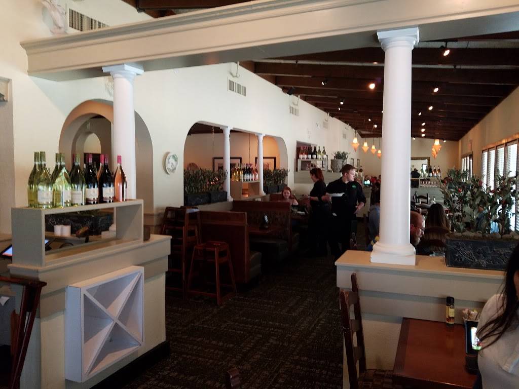 Olive Garden Italian Restaurant | meal takeaway | 323 N Rock Rd, Wichita, KS 67206, USA | 3166846757 OR +1 316-684-6757