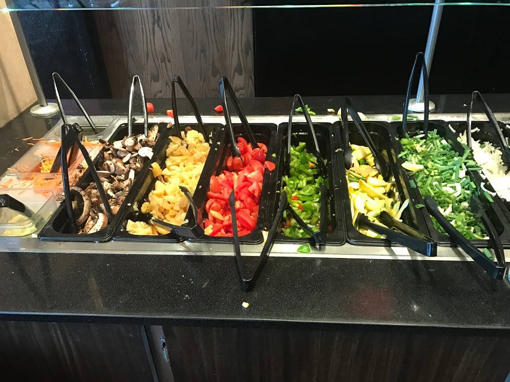 Flat Top Grill | restaurant | 305 Yorktown Shopping Center, Lombard, IL 60148, USA | 6306523700 OR +1 630-652-3700